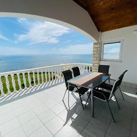 Batela Appartamento Privlaka (Zadar)