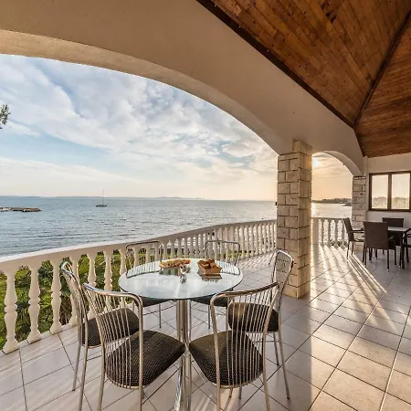 Batela * Privlaka (Zadar)