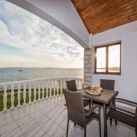 Apartman Batela